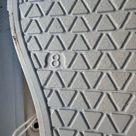 Bobbie Brooks women’s canvas shoes size 8 - Picture 7 of 10